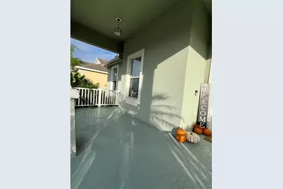 4988 Bond Street W, Kissimmee, FL 34758 - Photo 4