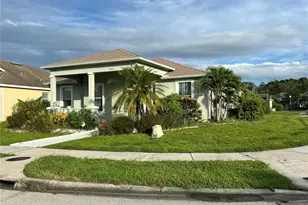 4988 Bond St W, Kissimmee, FL 34758 - Photo 2