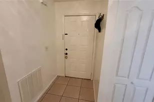 2906 Squire Oak Ct, Saint Cloud, FL 34769 - Photo 4