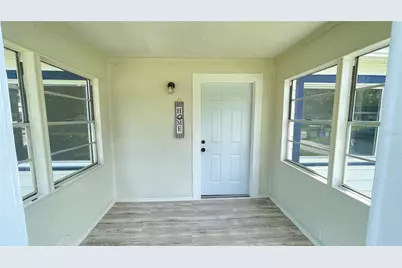 807 E Orchid Avenue, Tampa, FL 33612 - Photo 4