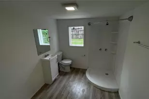 807 E Orchid Ave, Tampa, FL 33612 - Photo 16