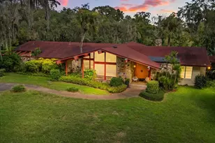 9565 Silver Lake Dr, Leesburg, FL 34788 - Photo 6