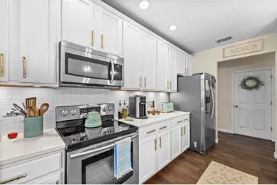 1000 Falling Leaf Street, Celebration, FL 34747 - Photo 8