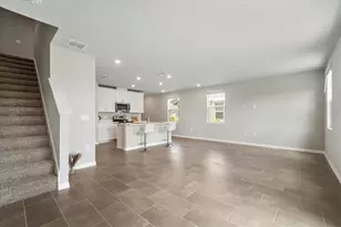 726 Legacy Dr, Davenport, FL 33896 - Photo 10