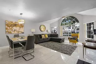 5004 Laguna Bay Cir, Kissimmee, FL 34746 - Photo 12