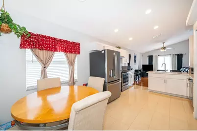 445 Halstead Drive, Davenport, FL 33897 - Photo 10