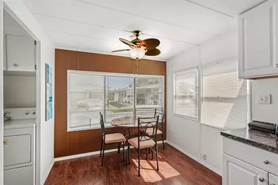 3318 Overcup Oak Terrace, Sarasota, FL 34237 - Photo 8