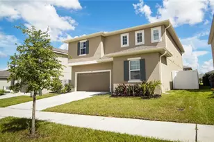 525 Buchannan Dr, Davenport, FL 33837 - Photo 2