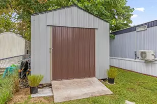 1612 NE 25th Ave, Ocala, FL 34470 - Photo 4