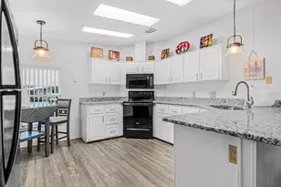 403 Challenger Ave, Davenport, FL 33897 - Photo 4