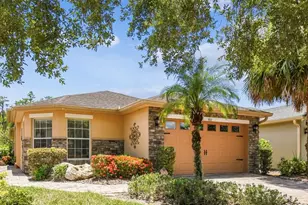 560 Grand Canal Dr, Kissimmee, FL 34759 - Photo 1