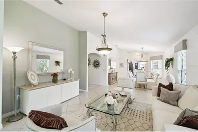 560 Grand Canal Dr, Kissimmee, FL 34759 - Photo 8