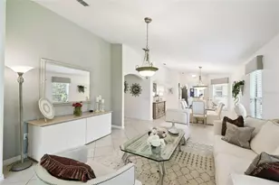 560 Grand Canal Dr, Kissimmee, FL 34759 - Photo 8