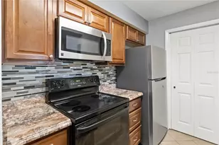 3032 Parkway Blvd, Kissimmee, FL 34747 - Photo 6