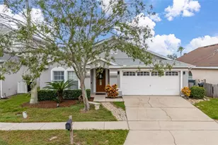 211 Lockbreeze Dr, Davenport, FL 33897 - Photo 1