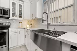 211 Lockbreeze Dr, Davenport, FL 33897 - Photo 16