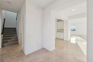 7237 Dilly Lake Ave, Groveland, FL 34736 - Photo 4