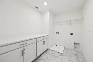 7237 Dilly Lake Ave, Groveland, FL 34736 - Photo 38