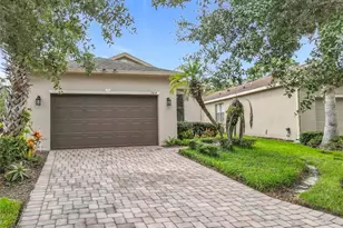 784 Grand Canal Dr, Poinciana, FL 34759 - Photo 1