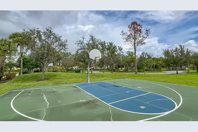 2172 The Oaks Boulevard, Kissimmee, FL 34746 - Photo 80