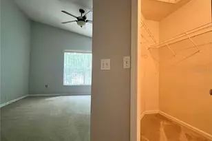 1647 Windsor Oak Ct, Kissimmee, FL 34744 - Photo 16