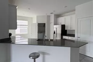 121 Aces High Ln, Davenport, FL 33896 - Photo 4