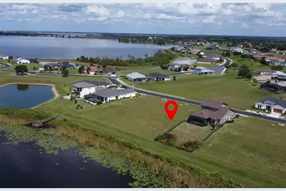 204 Valencia Ridge Drive, Auburndale, FL 33823 - Photo 2