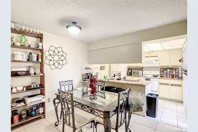 5285 Cypress Court #723, Orlando, FL 32811 - Photo 6