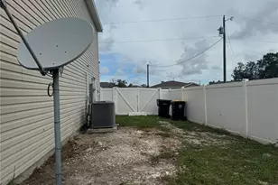 256 Begonia Ln, Poinciana, FL 34759 - Photo 34