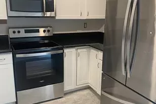 2647 Surrey Ct, Kissimmee, FL 34741 - Photo 20