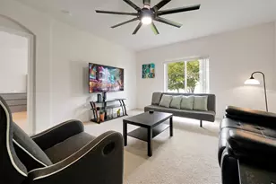 3146 Queen Alexandria Dr, Kissimmee, FL 34744 - Photo 6