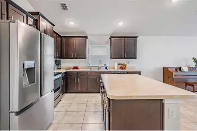 14916 Imperial Purple Lane, Wimauma, FL 33598 - Photo 4