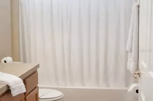 525 Paloma Dr, Davenport, FL 33837 - Photo 8