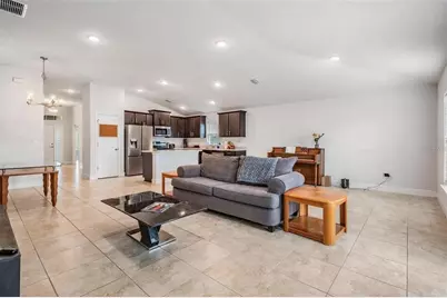 14916 Imperial Purple Lane, Wimauma, FL 33598 - Photo 2