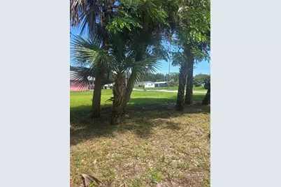 619 N 9th Street, Fort Pierce, FL 34950 - Photo 6