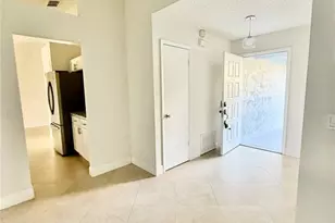 970 Amy Ridge Ct, Kissimmee, FL 34747 - Photo 4