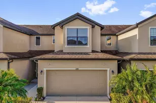 2285 Seven Oaks Dr, Saint Cloud, FL 34772 - Photo 2