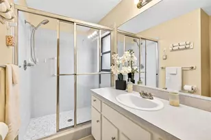 11215 Clayridge Dr, Tampa, FL 33635 - Photo 18