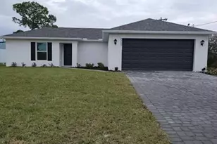 2409 NE 7th Pl, Cape Coral, FL 33909 - Photo 1