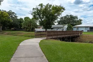 2335 Pine Tree Ct, Kissimmee, FL 34744 - Photo 34