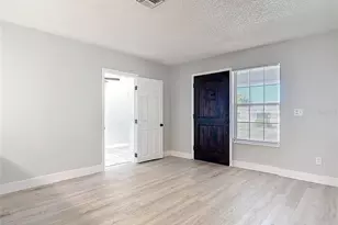 1085 Whitewood Dr, Deltona, FL 32725 - Photo 4