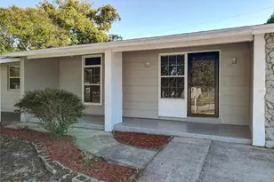 1085 Whitewood Dr, Deltona, FL 32725 - Photo 2