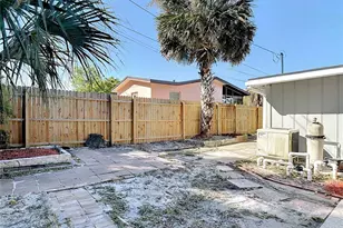 1085 Whitewood Dr, Deltona, FL 32725 - Photo 40