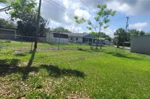 1115 Vermont Ave, Saint Cloud, FL 34769 - Photo 14