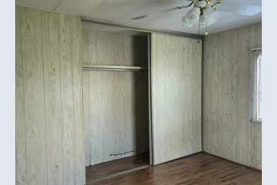 5562 Lansing Dr, Wildwood, FL 34785 - Photo 22