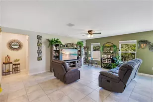 4479 Magnolia Ridge Ct, Kissimmee, FL 34746 - Photo 4