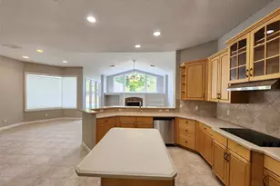 8841 Great Cove Dr, Orlando, FL 32819 - Photo 10