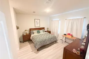 25 Zinnia Ln E, Kissimmee, FL 34759 - Photo 10