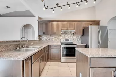 704 Fisher Drive, Kissimmee, FL 34759 - Photo 16