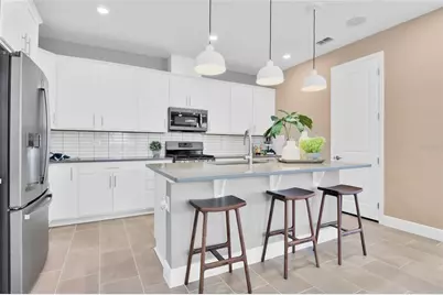 190 Enclave Avenue, Palm Coast, FL 32164 - Photo 2